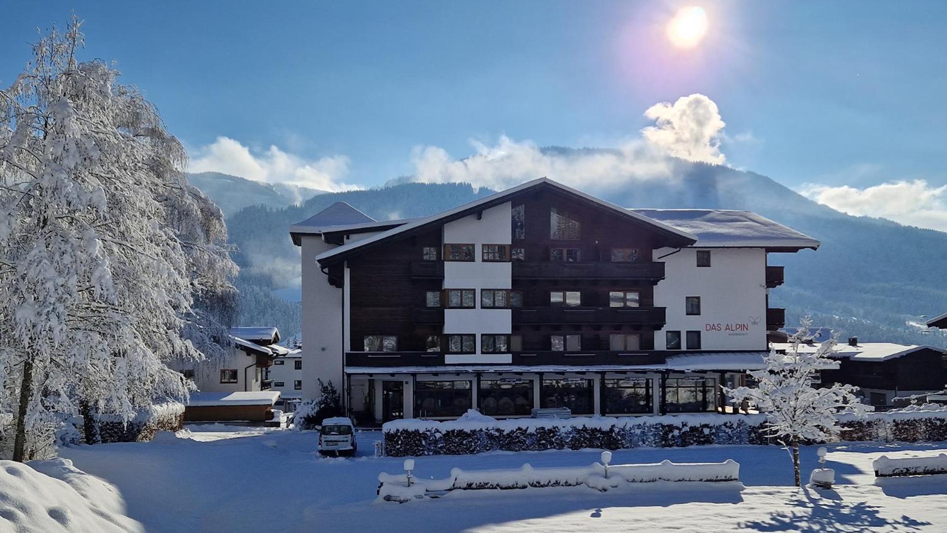 Das Alpin - Hotel Garni Guesthouse Scheffau am Wilden Kaiser Exteriör bild